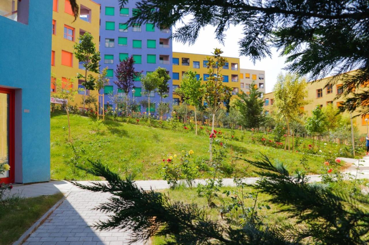 Comfy Studio At 'Mangalem21 Complex' Parking-Wifi-Ac-View Tirana Eksteriør billede